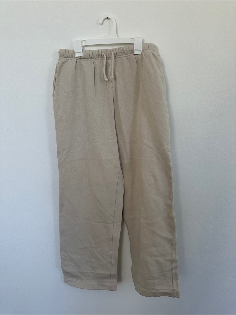Old Navy Neutral Beige Drawstring Jogger Sweatpants